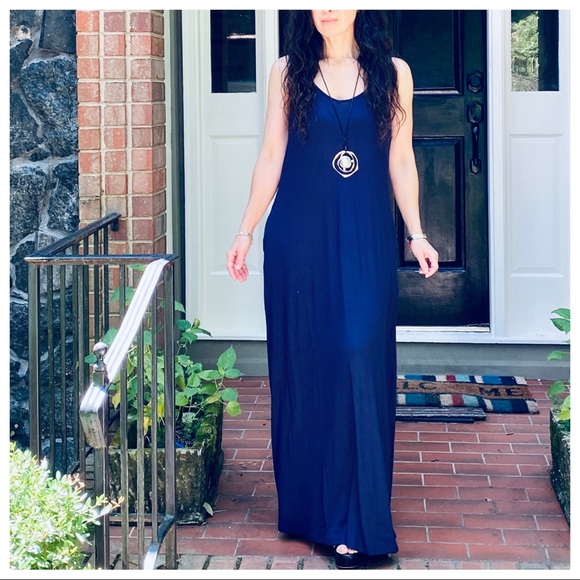 NAVY BLUE LOOSE FIT SIDE POCKETS TANK MAXI DRESS - Picture 7 of 11
